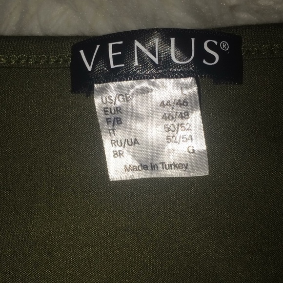 Sold* Venus Cut Out Shoulder High Low Top - Picture 7 of 8